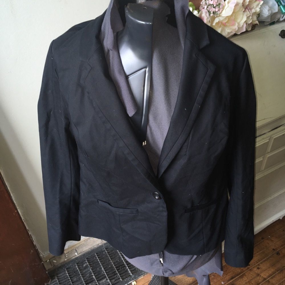 Lane Bryant size 14 single button blazer